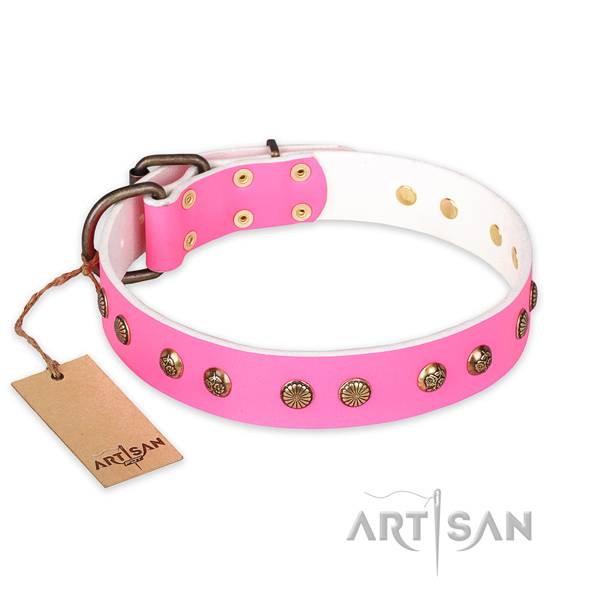 Stylish design genuine leather dog collar with corrosion proof hardware