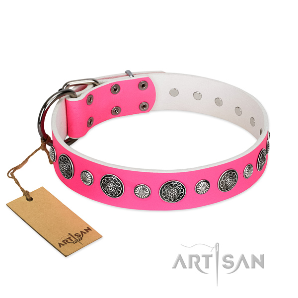 Flexible Full grain natural leather dog collar with rust-proof traditional buckle