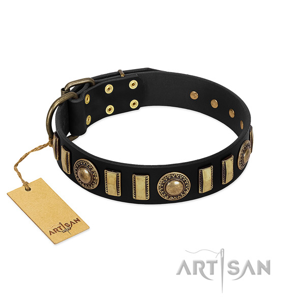 Reliable full grain genuine leather dog collar with reliable buckle