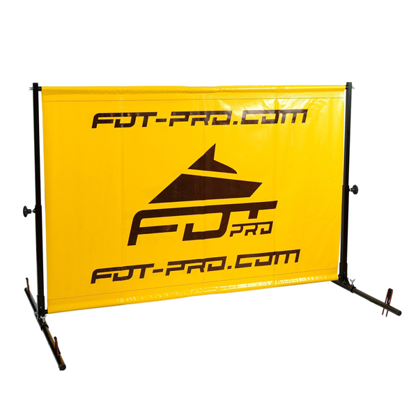 Schutzhund training barrier for American Bulldog